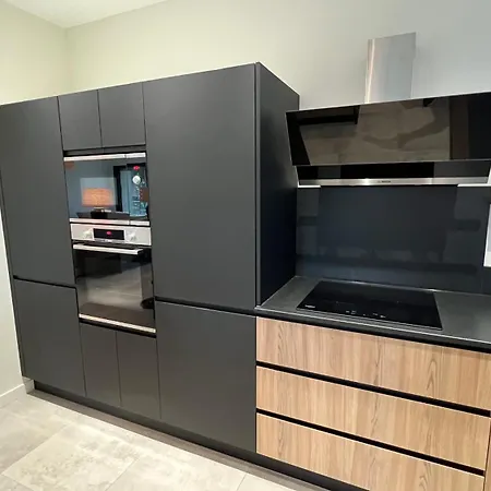 Chez Max - Terrasse - Climatisation - Parking Gratuit Apartment Beaune (Cote d'Or)