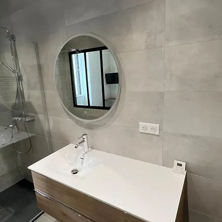 Apartment Chez Max - Terrasse - Climatisation - Parking Gratuit