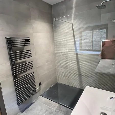 Chez Max - Terrasse - Climatisation - Parking Gratuit Apartment *