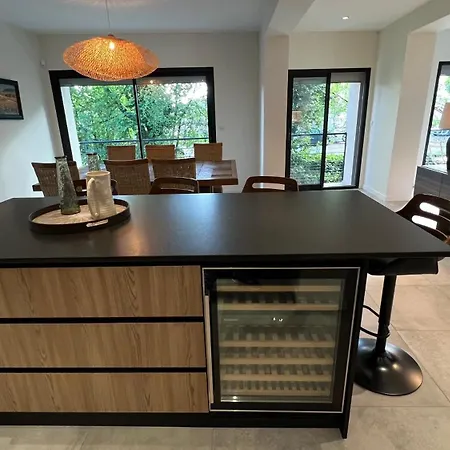 Chez Max - Terrasse - Climatisation - Parking Gratuit Apartment *