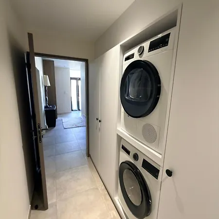 Апартаменти Chez Max - Terrasse - Climatisation - Parking Gratuit *