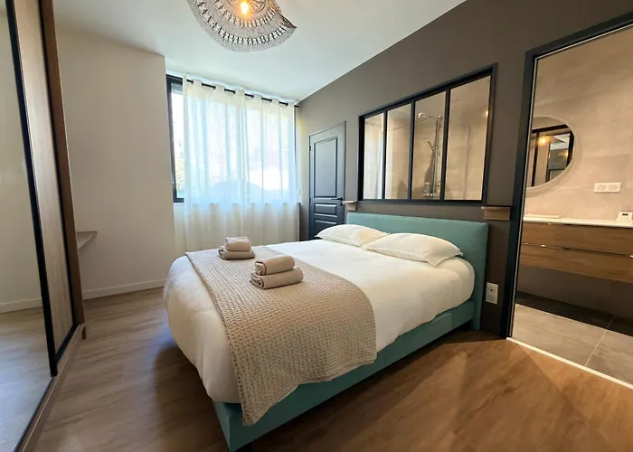 Chez Max - Terrasse - Climatisation - Parking Gratuit Апартаменти